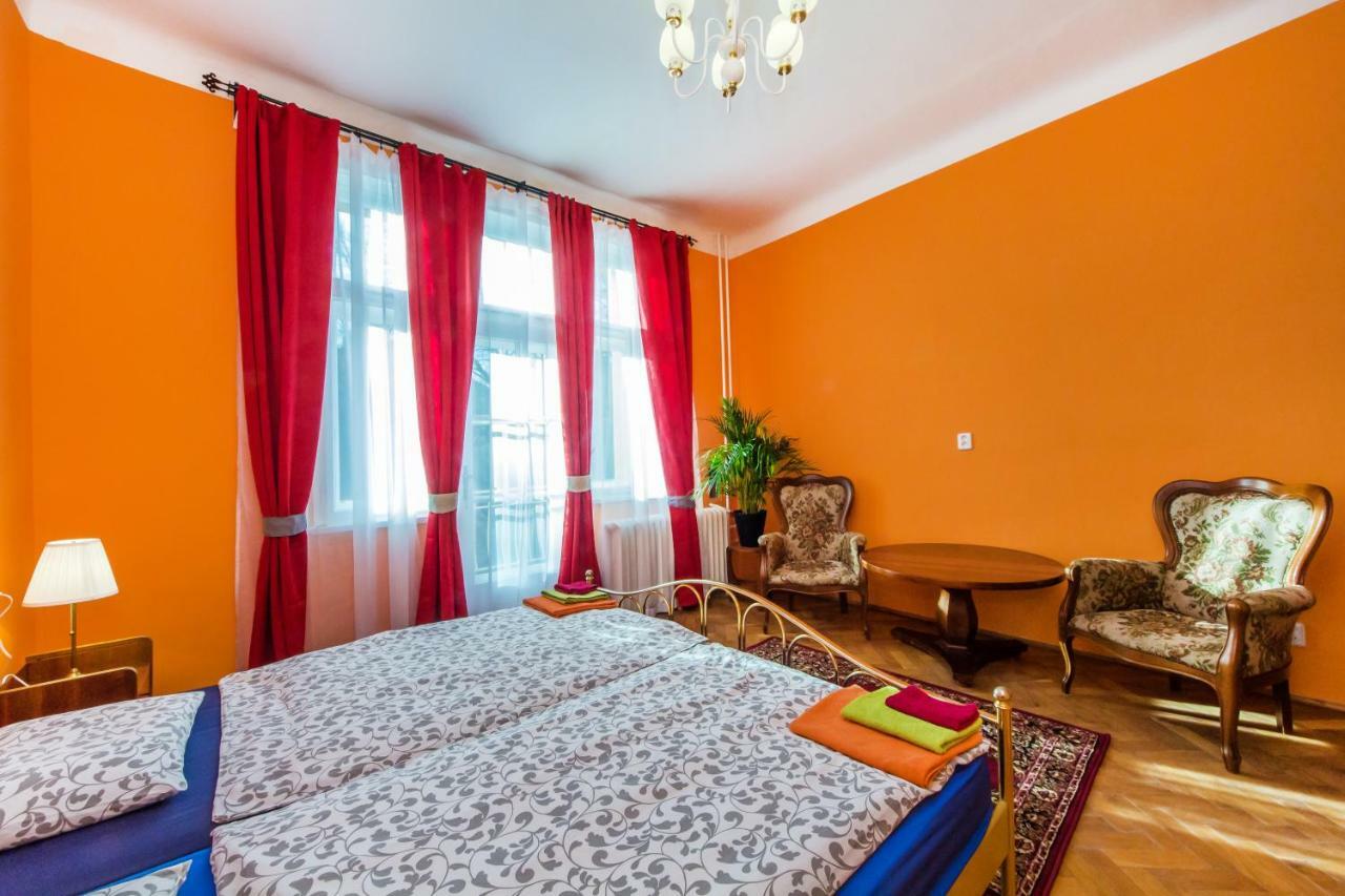 Nostalgia Apartment