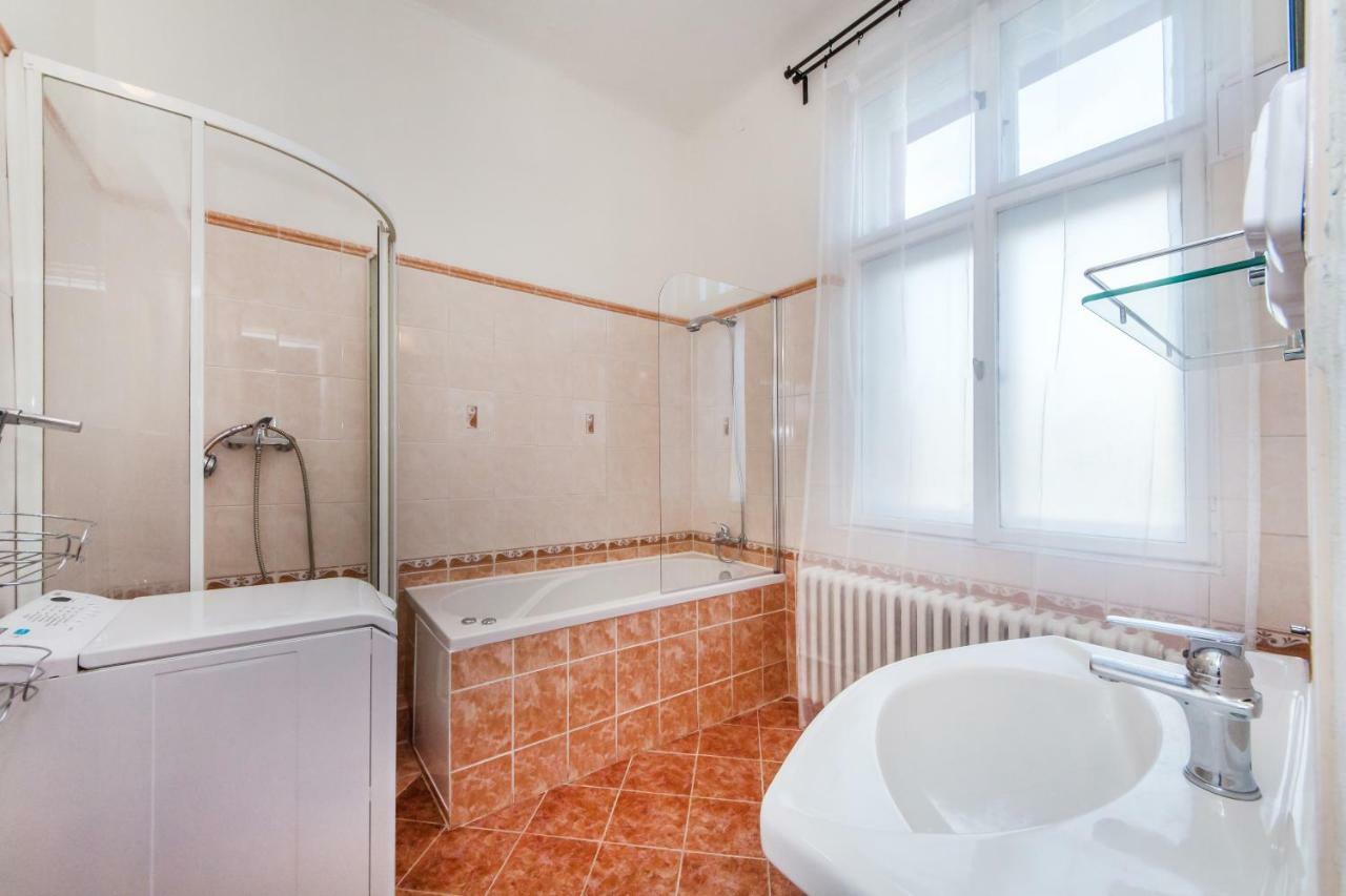 Nostalgia Apartment Prague