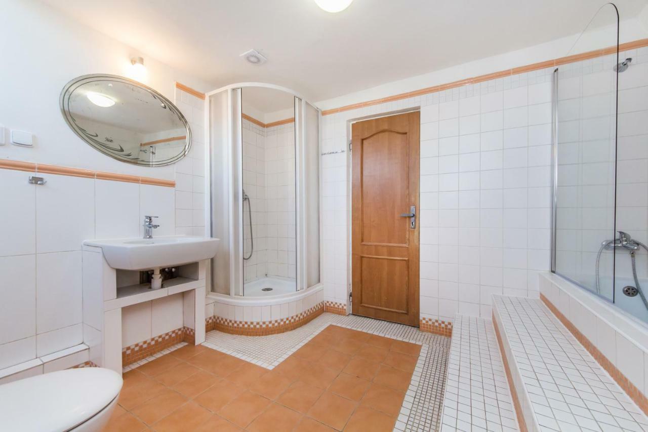 Nostalgia Apartment