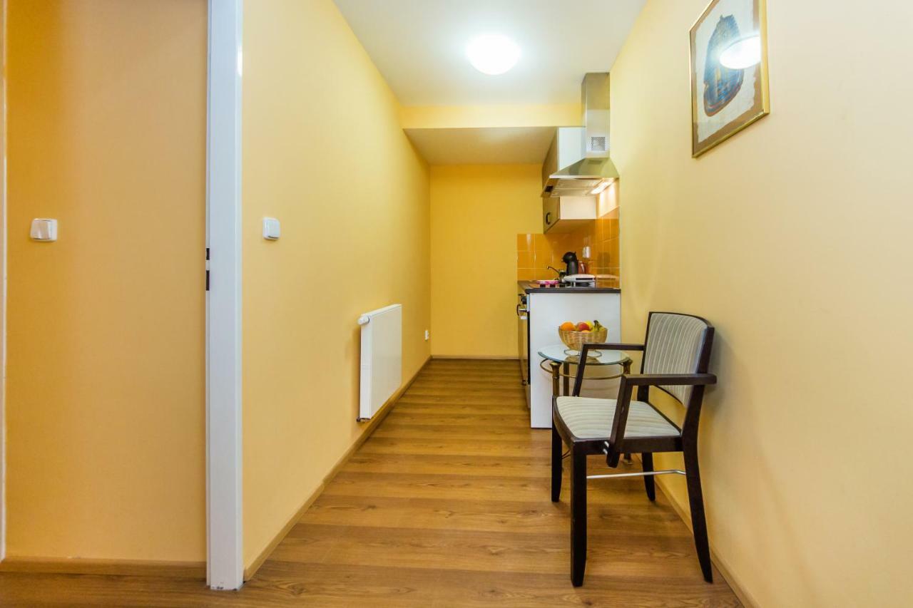 Apartment Nostalgia